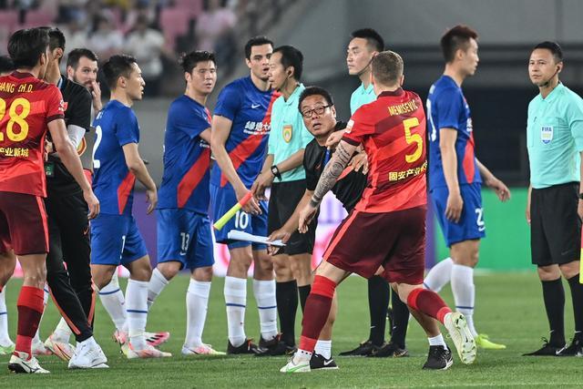 亚运会-王思雨绝杀!中国女篮险胜日本夺得金牌