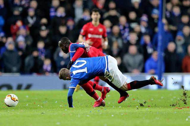 媒体人谈杨舒予热搜第1:体育饭圈化成行业现象