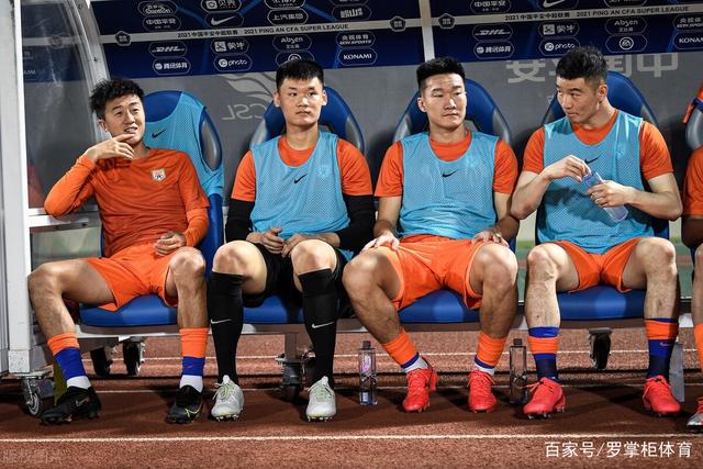 斯诺克世锦赛：创单局时长纪录 吴宜泽7比7暂平马克·艾伦